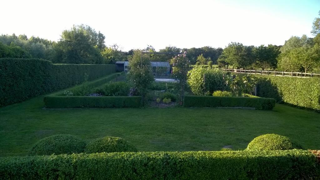 B&B Hier En Nu Heusden Kültér fotó